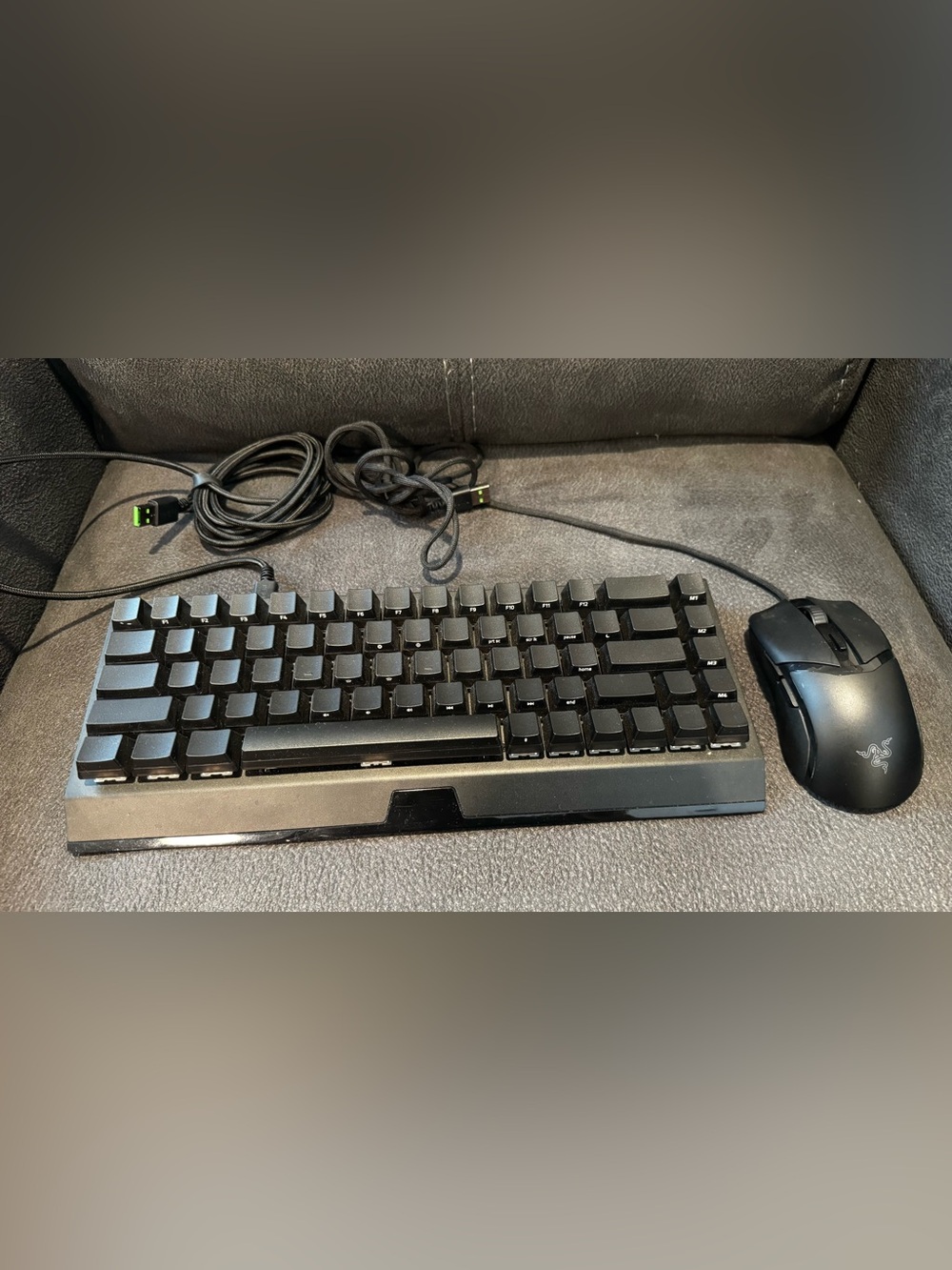 Razer Blackwidow V3 Mini Hyperspeed Keyboard with Black Razer Cobra Mouse